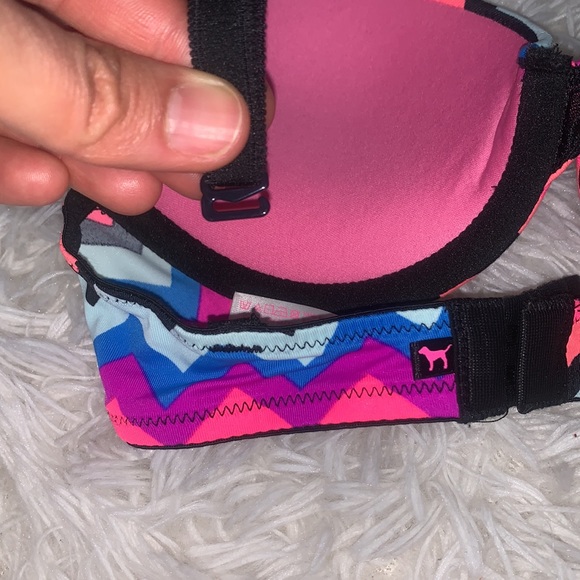 Victoria’s Secret PINK zigzag bra - Picture 6 of 6